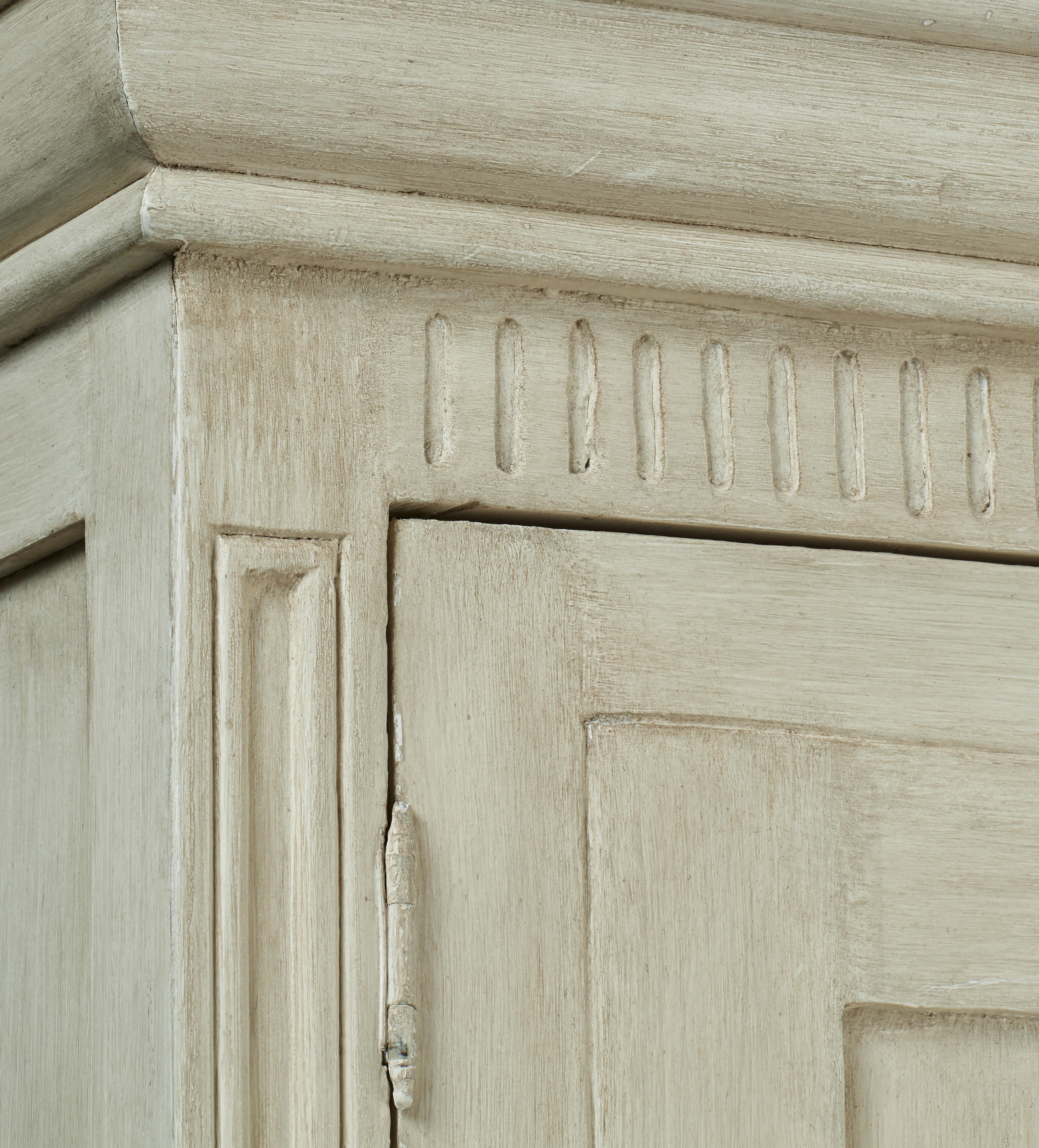 Grista Wardrobe - Nordic Grey